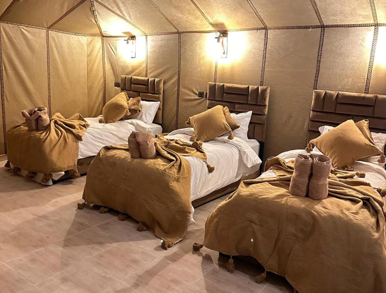 מלון מרזאוגה Unique Sahara Camp מראה חיצוני תמונה